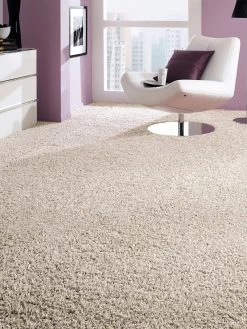 Langflor-Teppichboden, Creme