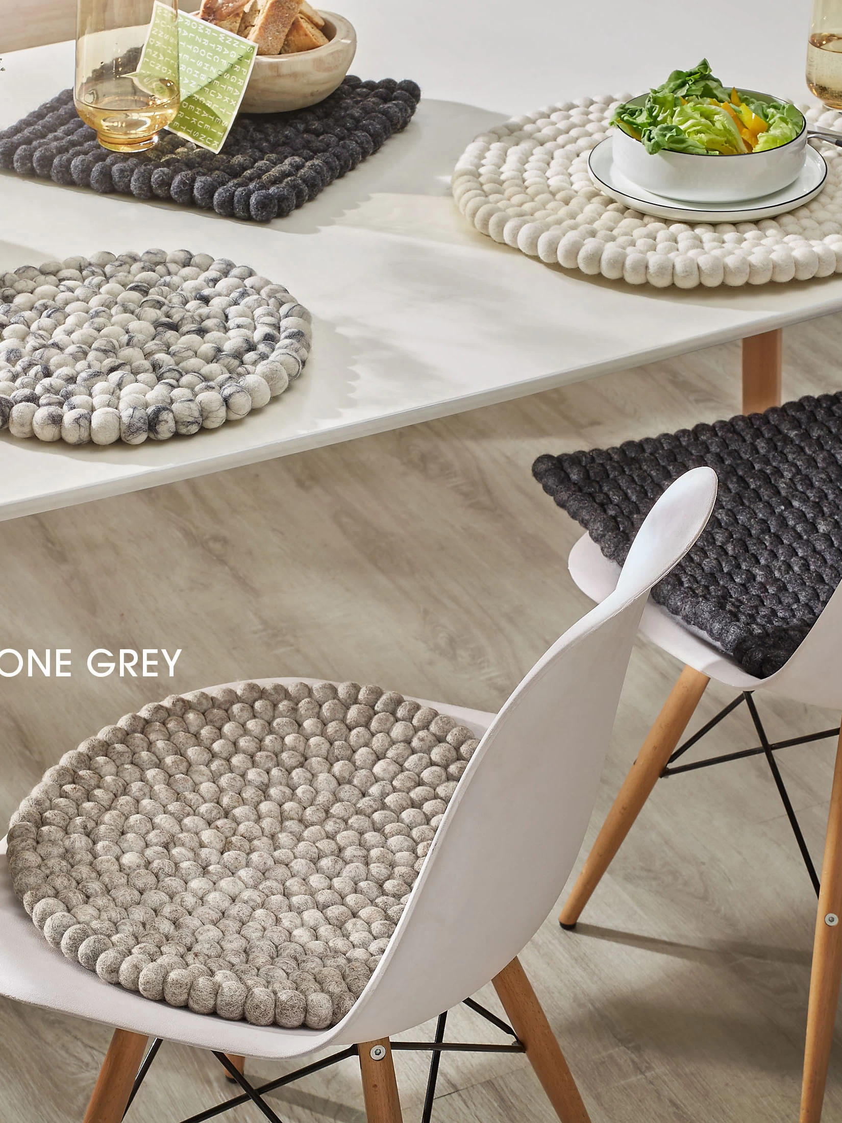 Sitzauflage, White – Bild 2