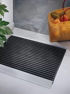 Fußmatte, Dunkelgrau